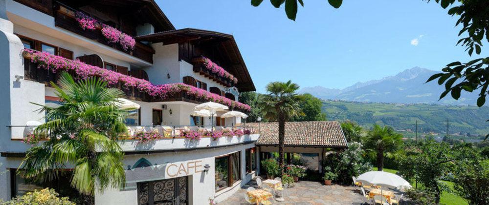 Hotel Laurin Lagundo Esterno foto