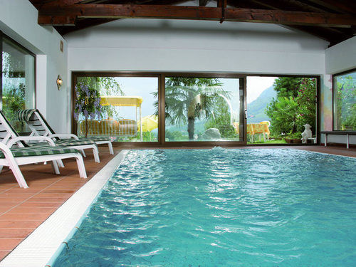 Hotel Laurin Lagundo Esterno foto